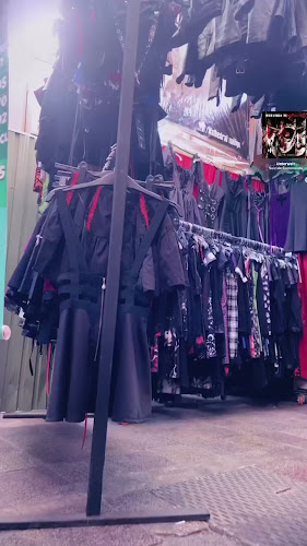 Opiniones de Kathedral Store - dark - Goth . STyles alternativo en Metropolitana de Santiago - Tienda de ropa
