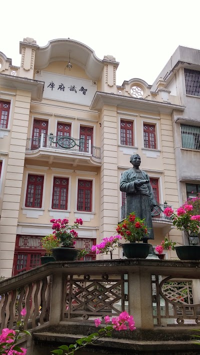 Photos of Xinhuixian Jingtang Library