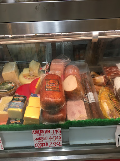 El Mambi Mercado - Thumbnail