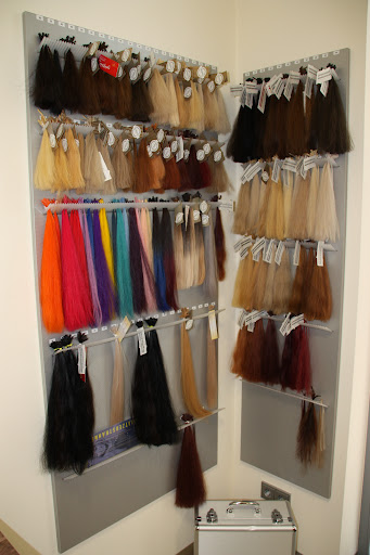 Friseur Hohenstein-Ernstthal - A&M Frisuren Master of Great Lengths und Goldpartner & Paul Mitchell Flagshipsalon - Thumbnail