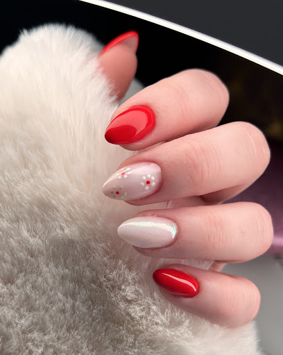 Nails by Rosine