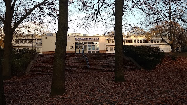 Schwimmhalle Baumschulenweg