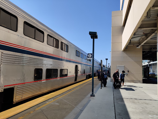 Emeryville Amtrak Station