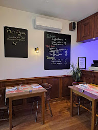 Photo n°3 de Hotel Restaurant La Roseraie à Dompierre-sur-Besbre (Hôtel)