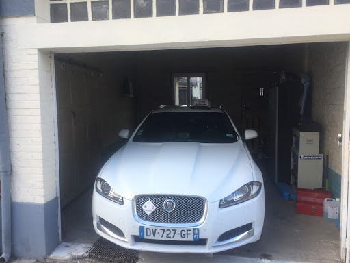 Taxi Bapaume - Thumbnail