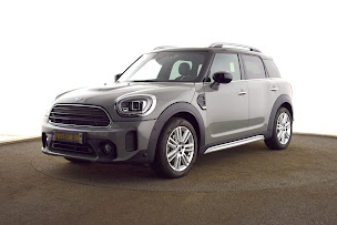 Photo n°16 de FIRST-CAR 59 à Vendeville (Concessionnaire automobile)