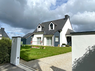 Photo n°21 de NAUDIN Cédric SARL - Peinture et Décoration Plumelin à Plumelin (Peintre en bâtiment)