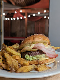 Photo n°38 de Art'pizzanale à Saint-Aigulin (Bar à vin)