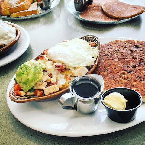 US Egg Brunch + Cocktails