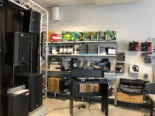 Photo n°1 de Azur Sono à Aix-en-Provence (Disc-jockey)