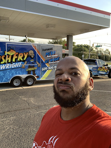 FishFry Wright - Visual