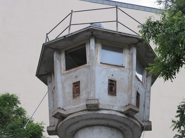 DDR Watch Tower
