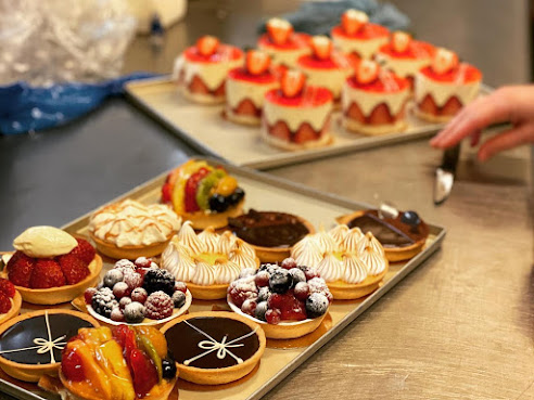 Dunn's Bakery by null