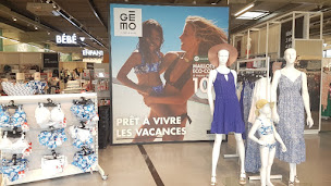 Photo n°8 de GEMO LA ROCHELLE - PUILBOREAU Chaussures et Vêtements à Puilboreau (Magasin de vêtements pour femmes)