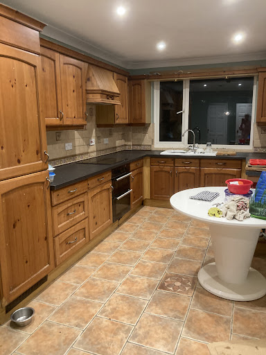 Chalkys Furniture & Kitchen Renovations - Thumbnail