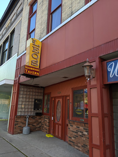 Leo's Neighborhood Tavern Gallery - United States