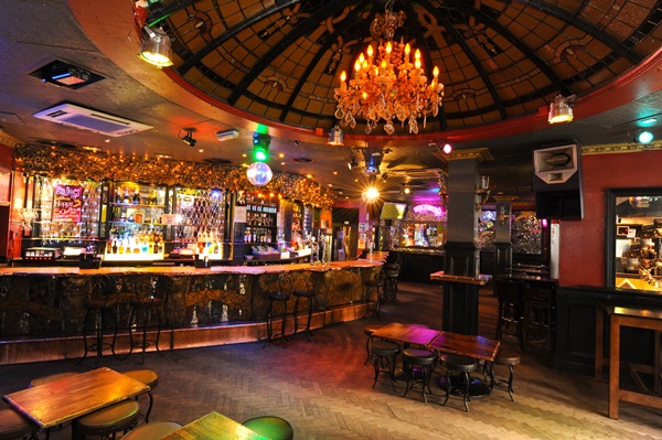 Zoo Bar & Club