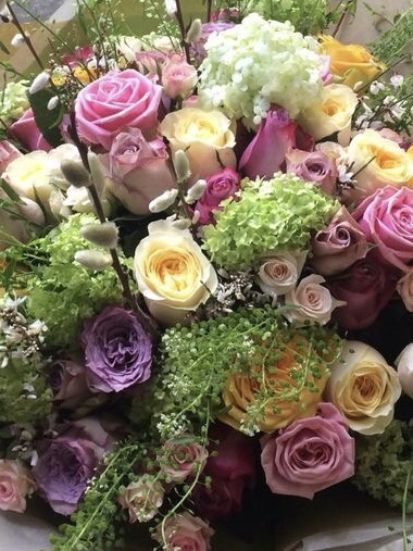 Loubee Blooms - Thumbnail