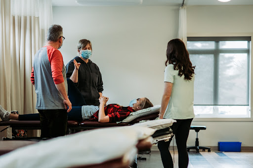 Kinesis Physical Therapy Corp Gallery - Canada