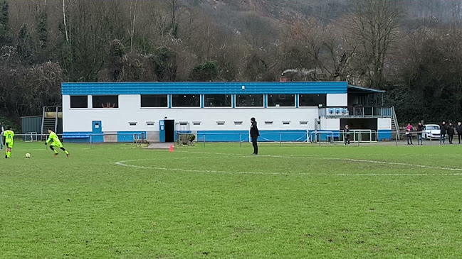 Beoordelingen van Royal Sprimont Comblain Sport in Durbuy - Sportcomplex
