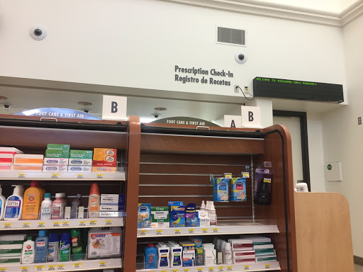 Pharmacy | Kaiser Permanente Thousand Oaks 365 E. Hillcrest Drive Medical Office - Thumbnail