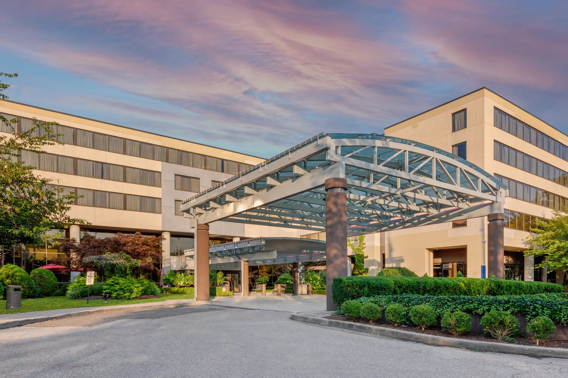 The Armon Stamford Hotel