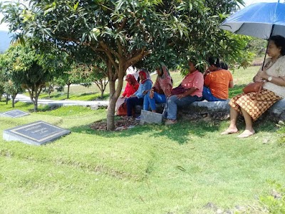 cemetery