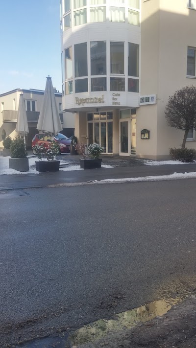 Photos of Theresien-Center