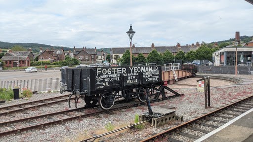 Minehead - Visual