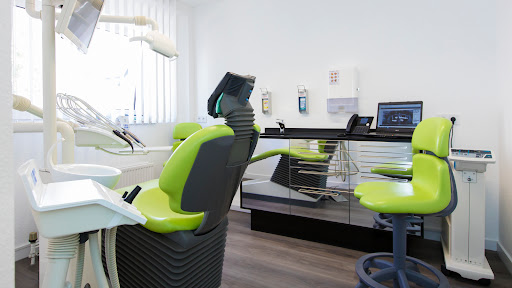Zahnarztpraxis O-DENTAL - Odenthal - Thumbnail
