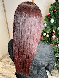 Photo n°6 de Emotif coiffure à Sarras (Perruquier)