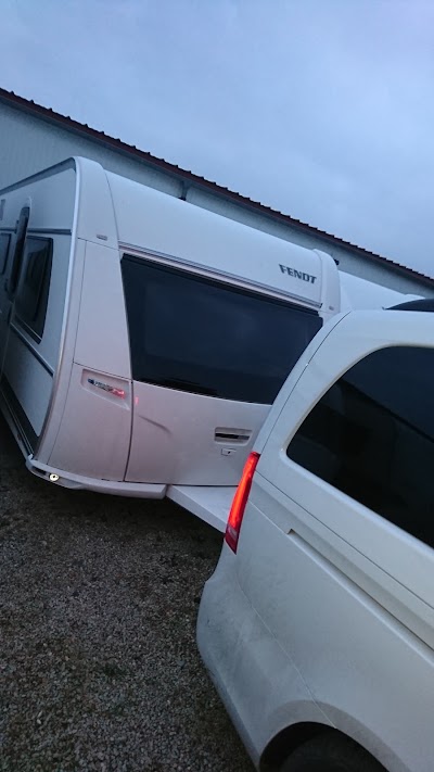 Photos of H&uuml;ttner & P&uuml;schel caravan Leisure Ltd.