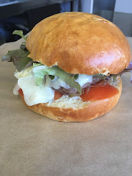 Photo n°21 de foodtruck - La maison des burgers à Semur-en-Auxois (Restauration rapide)