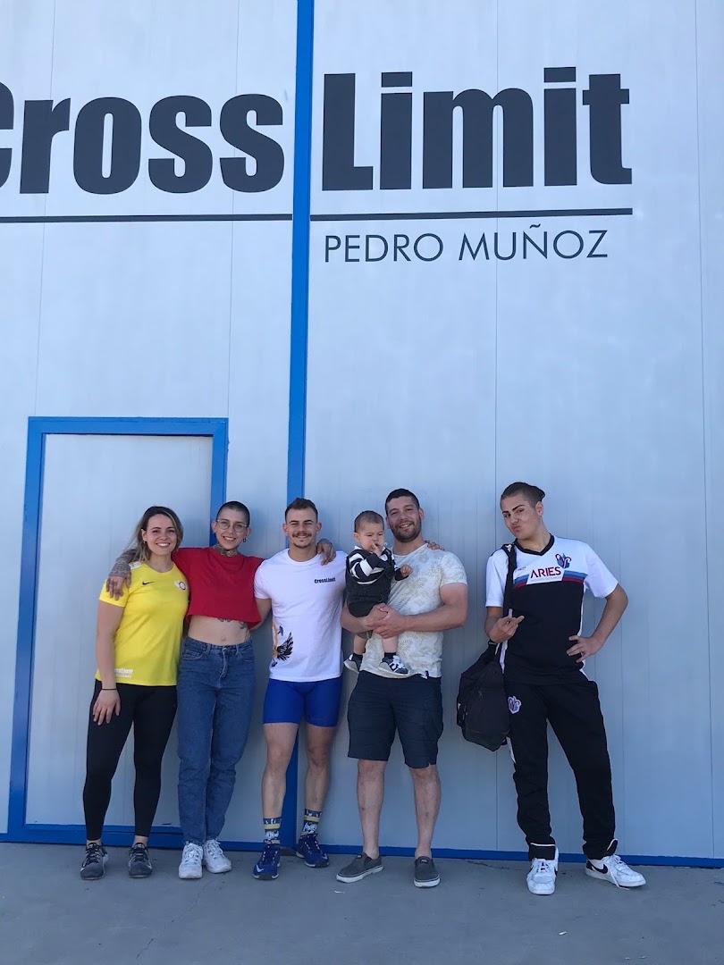 Crosslimit Pedro Munoz
