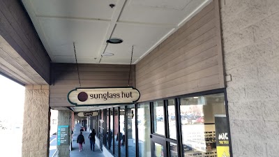 Sunglass Hut