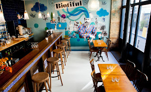 Photo n°47 de Biotiful Batignolles Restaurant Paris 17 à Paris (Bar à vin)