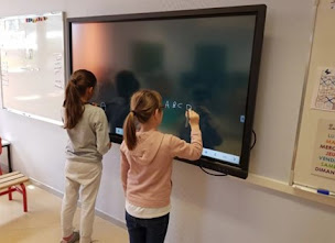 Photo n°19 de ANANAS à Ballancourt-sur-Essonne (Service de visioconférence)