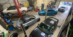 Photo n°2 de CAR AUTOMOBILE à Lille (Garage automobile)