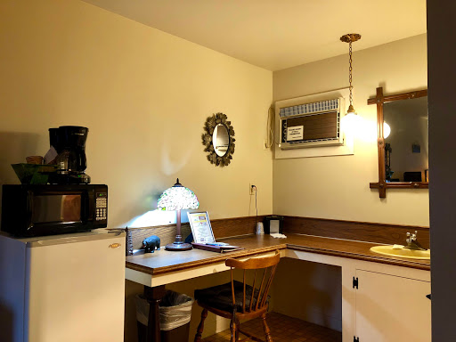 Rustler's Inn - Visual