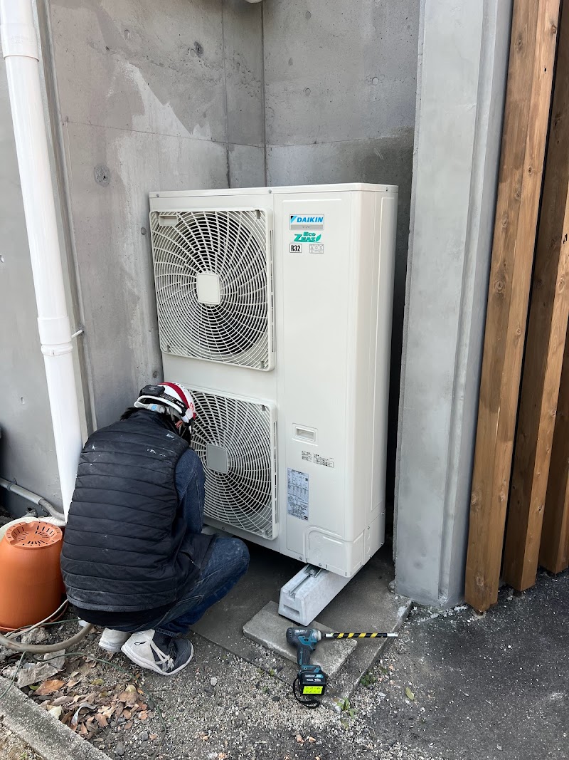 ㈱トップエアサービス