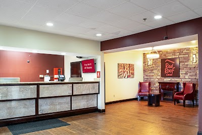 Photos of Red Roof Inn & Suites Middletown - Franklin