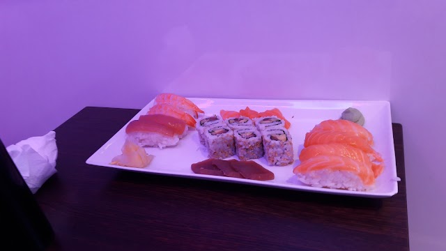 Planet Sushi Carras