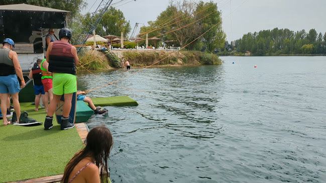 Nyitvatartás: Vice Beach Vízisport Centrum