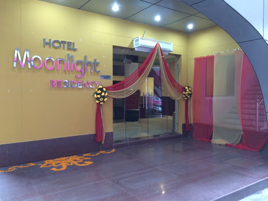 Hotel Moonlight Residency