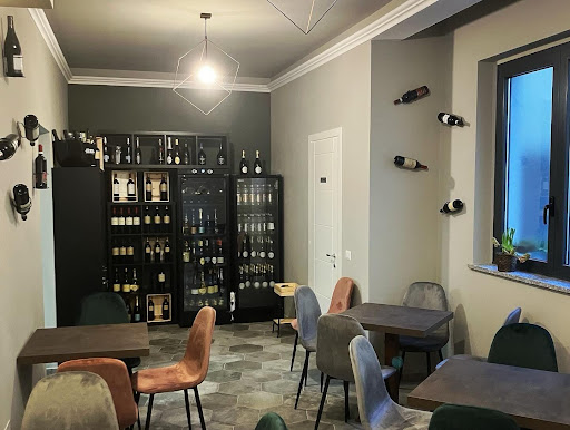 Gineria - Restaurant - Thumbnail