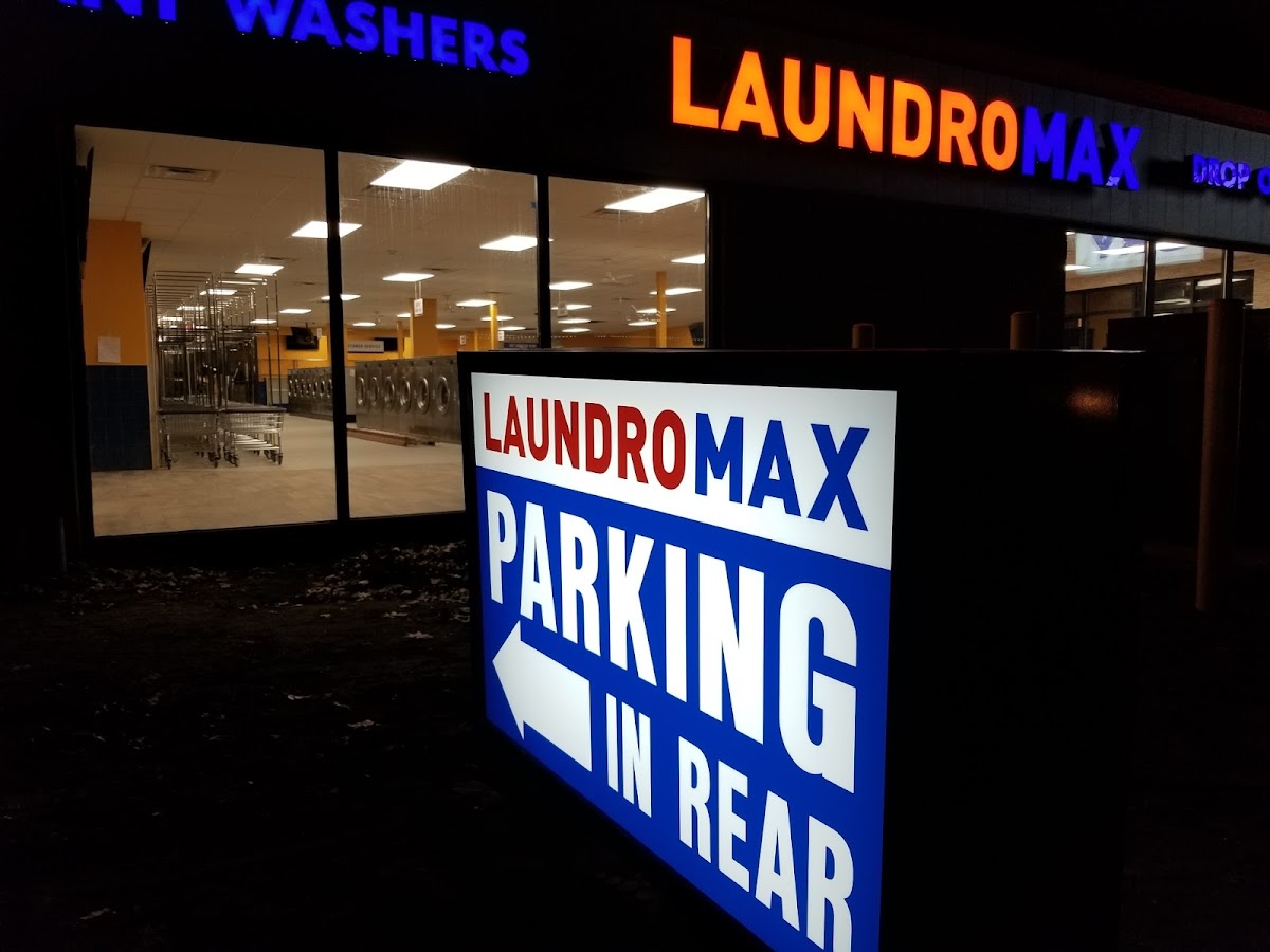 Laundromax storefront and entrance in East Providence