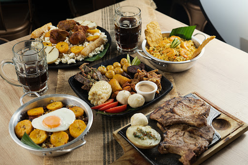GASTRO PLAZA - CASA NARIÑO - ORALE - THE BUFFALO HOUSE