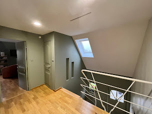 Photo n°33 de AB Peinture - Entreprise de peinture à Valenciennes à Sebourg (Peintre en bâtiment)