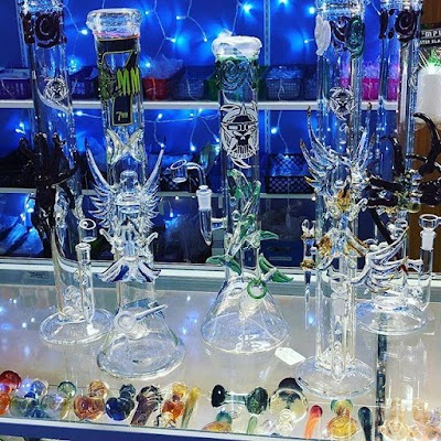 DawgHouse Vapor and Glass