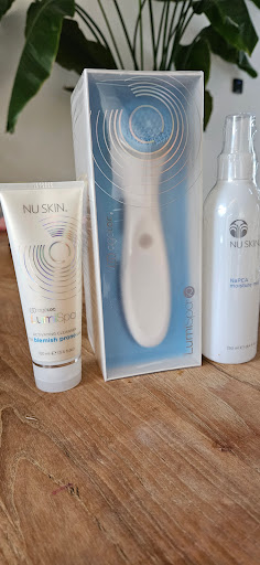 Eline des Bouvrie Beauty & Visagie Logo